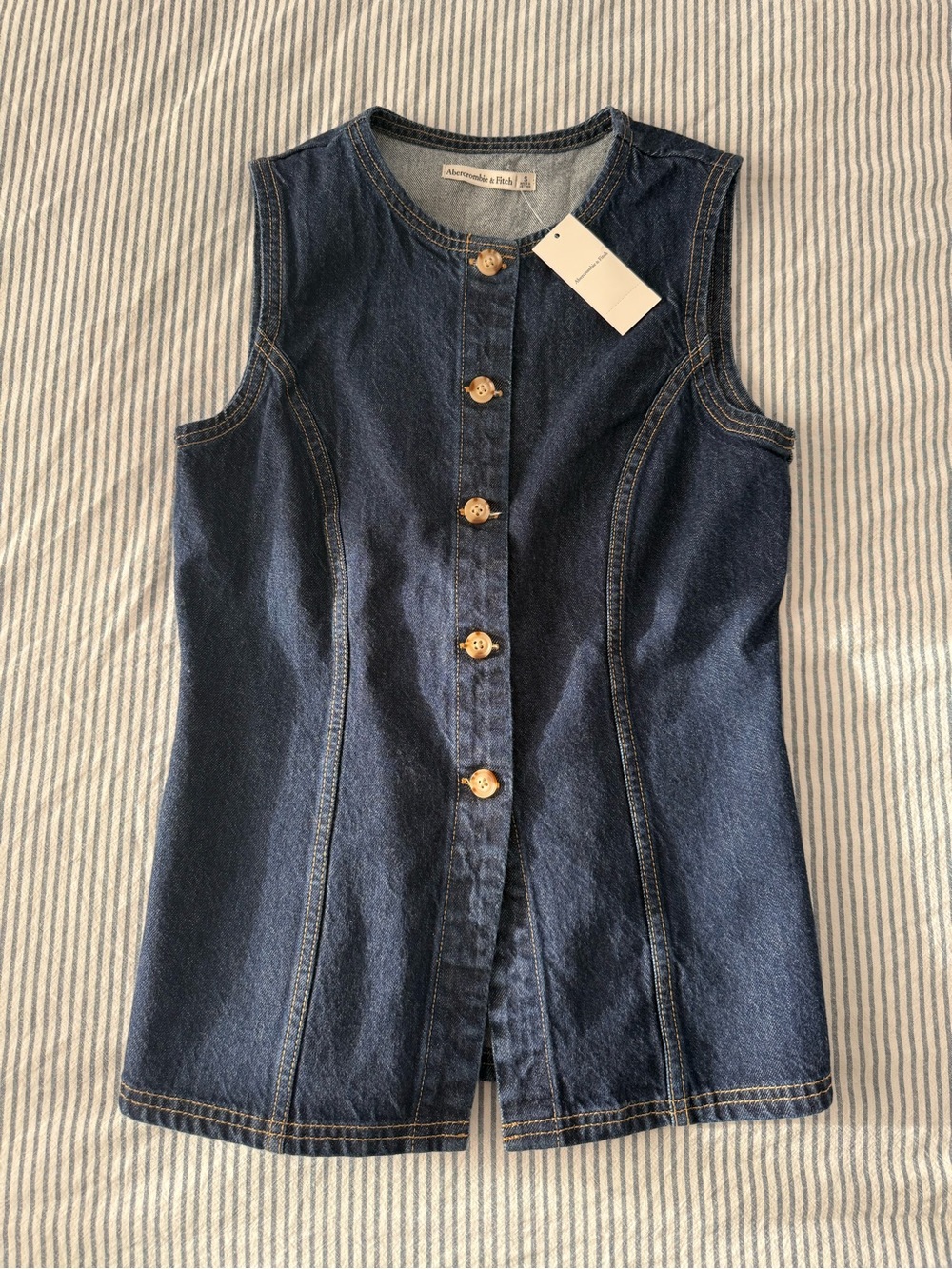 Abercrombie & Fitch Dark Denim Mid-Rise Denim Set - Picture 2 of 6